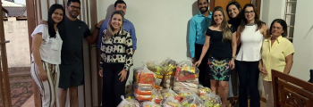 Comissão da Advocacia Jovem de Inhumas faz doação de cestas básicas à comunidade