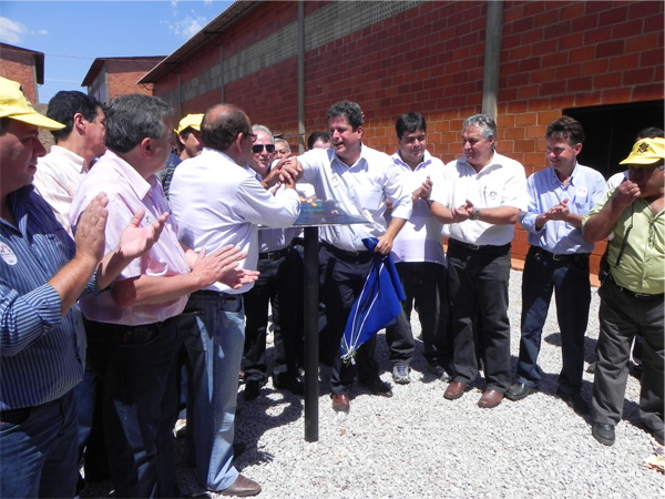 Prefeitura de Inhumas inaugura Pólo Têxtil